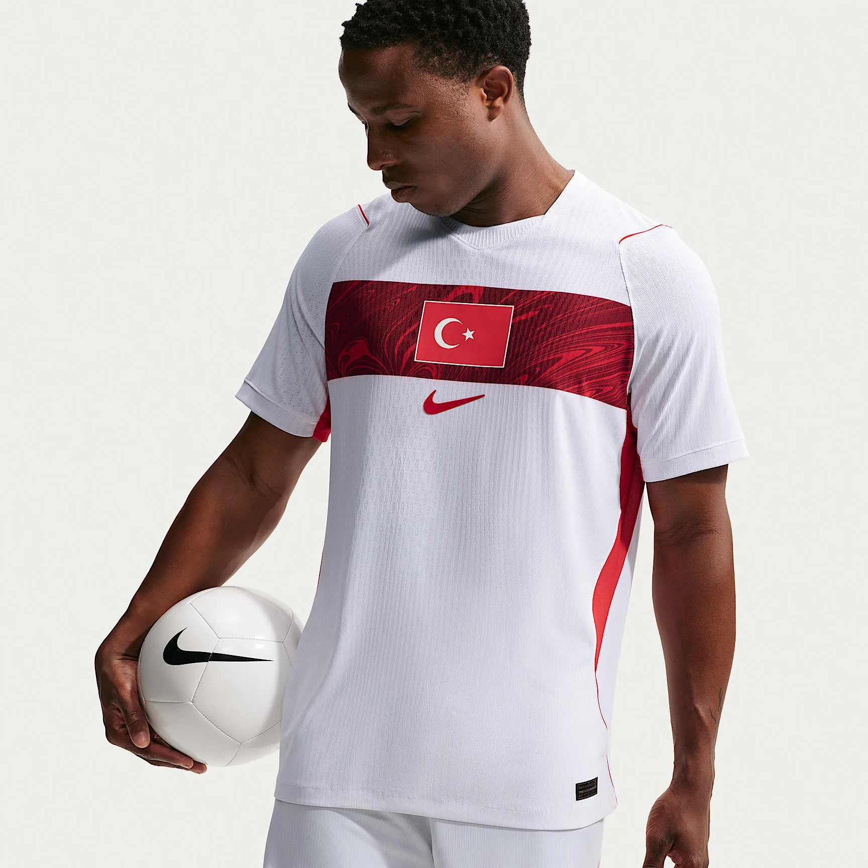 Türkiye deplasman forması